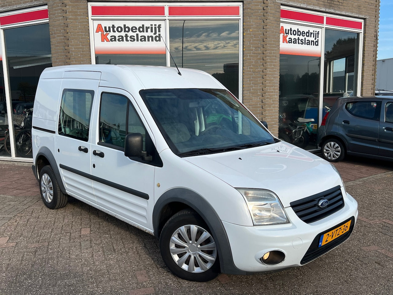 Ford Transit Connect - T230L 1.8 TDCi Trend - Airco - BTW - - AutoWereld.nl