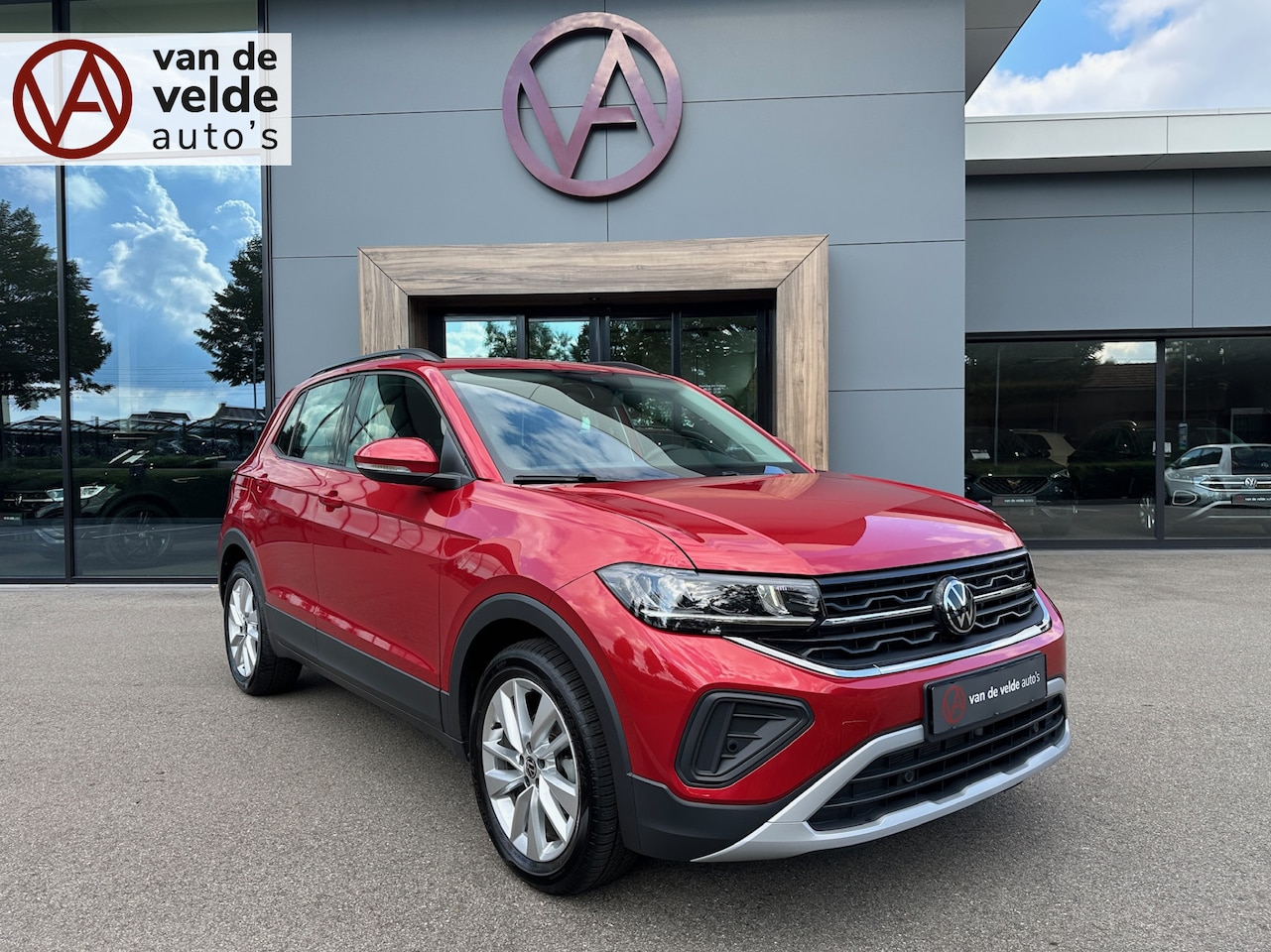 Volkswagen T-Cross - 1.0 TSI 115pk DSG Life | Camera | Navi | 4-season banden | Adap. Cruise | Fabrieksgarantie - AutoWereld.nl