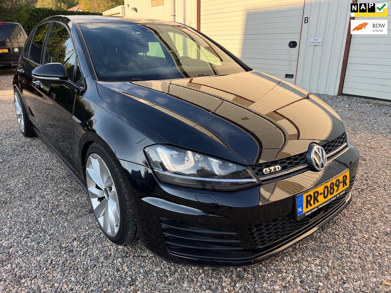 Volkswagen Golf - 2.0 TDI GTD AUTOMAAT.NAVI.LEER. EXPORT! - AutoWereld.nl