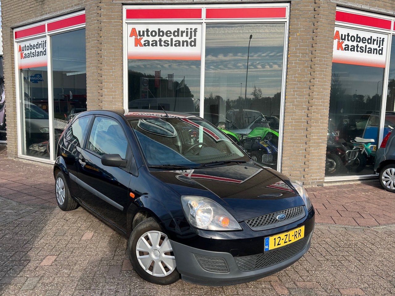 Ford Fiesta - 1.3-8V Cool & Sound - Airco - - AutoWereld.nl
