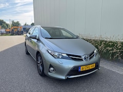 Toyota Auris Touring Sports - 1.8 Hybrid (bj 2014) PANORAMA|CAMERA|LED|ECC