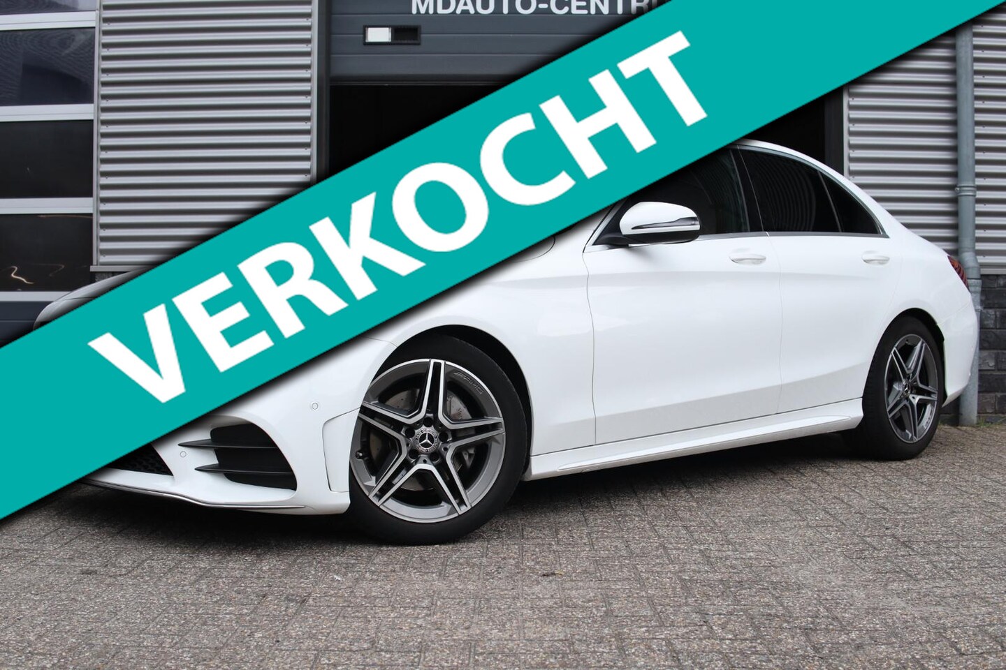 Mercedes-Benz C-klasse - 220d AMG| leer| Night| Automaat| 18 inch| - AutoWereld.nl
