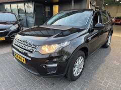 Land Rover Discovery Sport - 2.0 TD4 NAVI TREKHAAK CAMERA GRIJS KENTEKEN