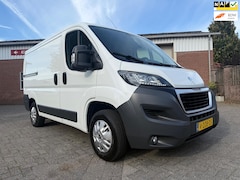 Peugeot Boxer - 330 2.0 BlueHDI L1H1 Premium Pack camera airco cruise