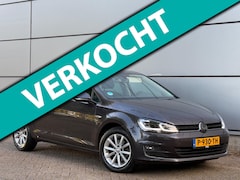 Volkswagen Golf - 1.2 TSI Trendline 1e Eignr |Carplay |Stoelverw |Xenon |Led |Start/Stop |Lmv |Nap |Boekjes