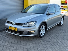 Volkswagen Golf - 1.4 TSI Highline 5Drs Navi Xenon Pdc v+a Dealer ondh