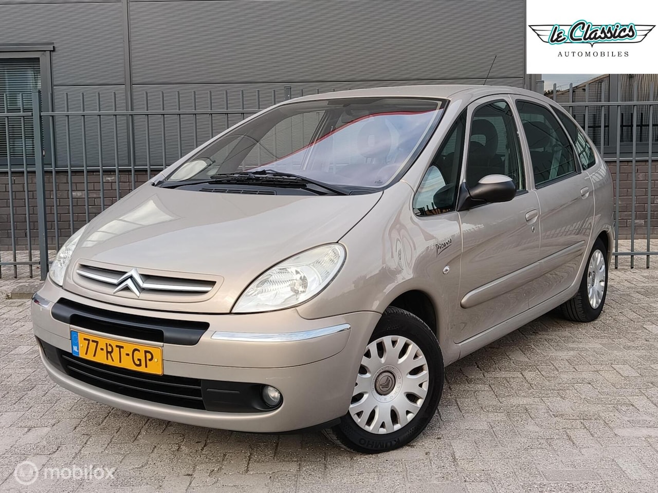 Citroën Xsara Picasso - 1.8i-16V Attraction | 91dkm | trekhaak - AutoWereld.nl
