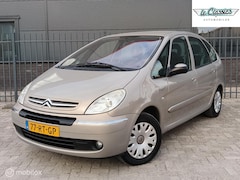 Citroën Xsara Picasso - 1.8i-16V Attraction | 91dkm | trekhaak