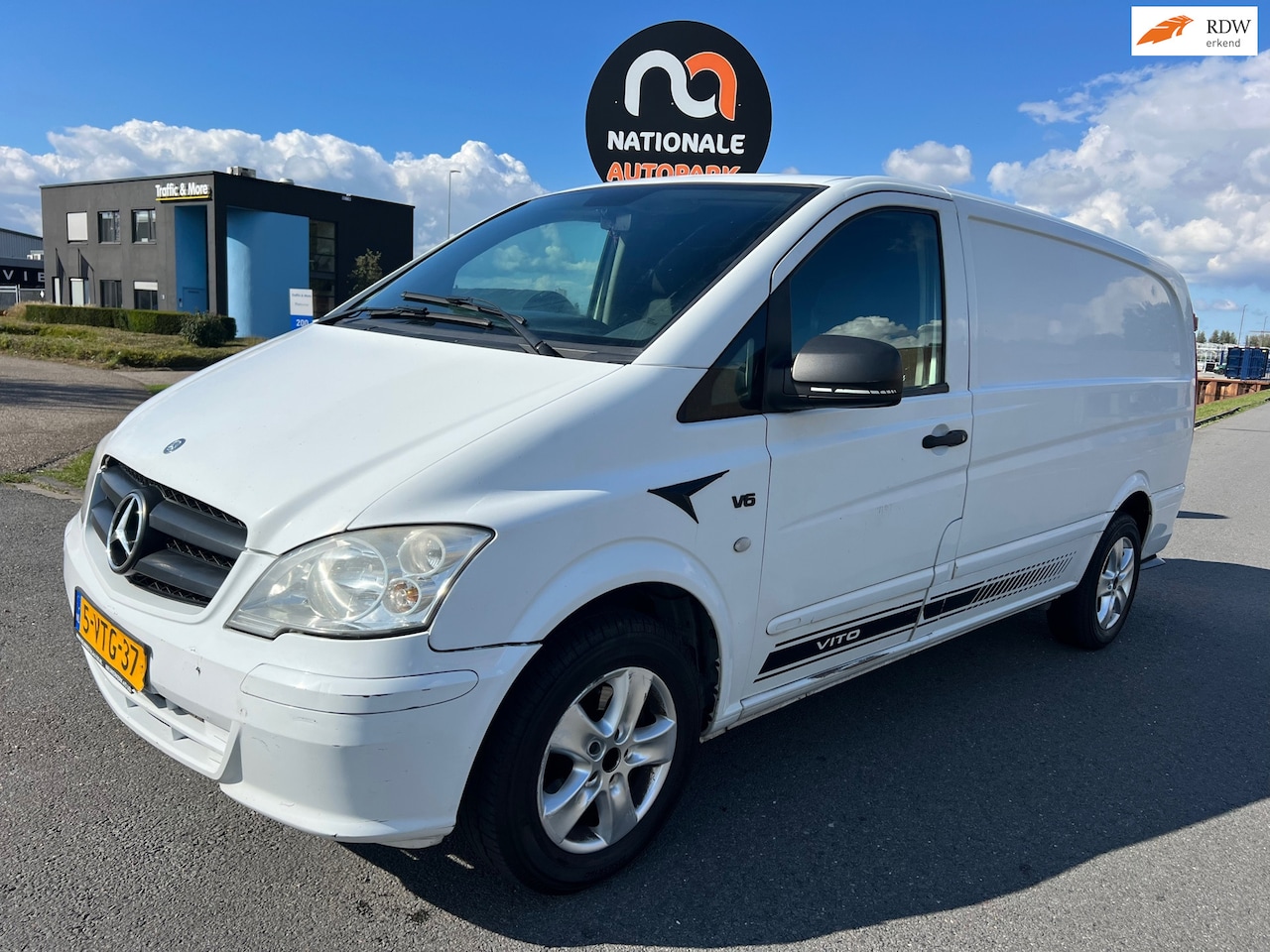 Mercedes-Benz Vito - 2012 * 113 CDI 320 Functional Lang DC Luxe * AIRCO * LMV * ELEC. RAMEN - AutoWereld.nl