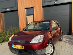 Ford Fiesta - 1.4-16V Ambiente APK - CRUISE - ELEK PAKKET