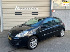 Renault Clio - 1.2-16V Expression Airco / NAP / APK 09-2026