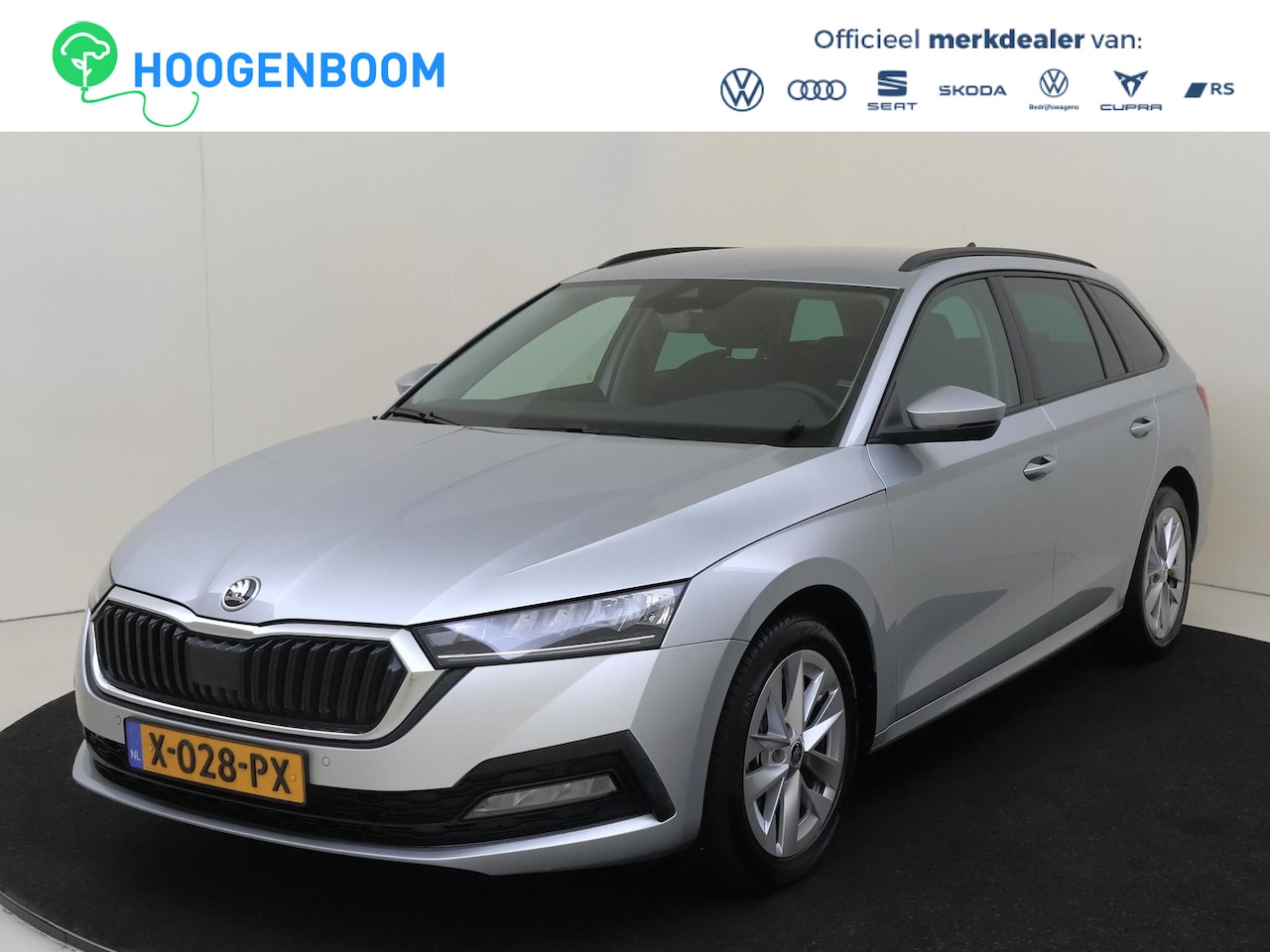 Skoda Octavia Combi - 1.0 e-TSI Business Edition | Stoelverwarming | Keyless | Elektrische achterklep | Navigati - AutoWereld.nl