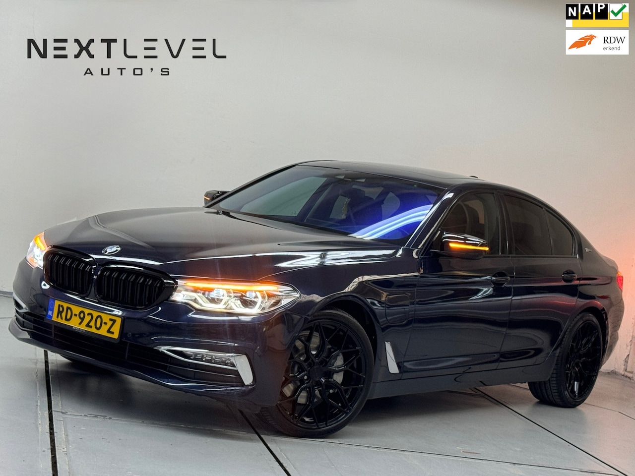 BMW 5-serie - 530e iPerformance High Executive Schuifdak Leder CarPlay - AutoWereld.nl