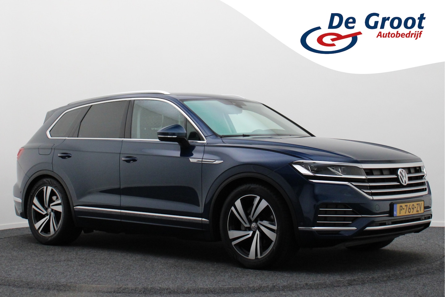 Volkswagen Touareg - 3.0 TDI R-Line Automaat - AutoWereld.nl