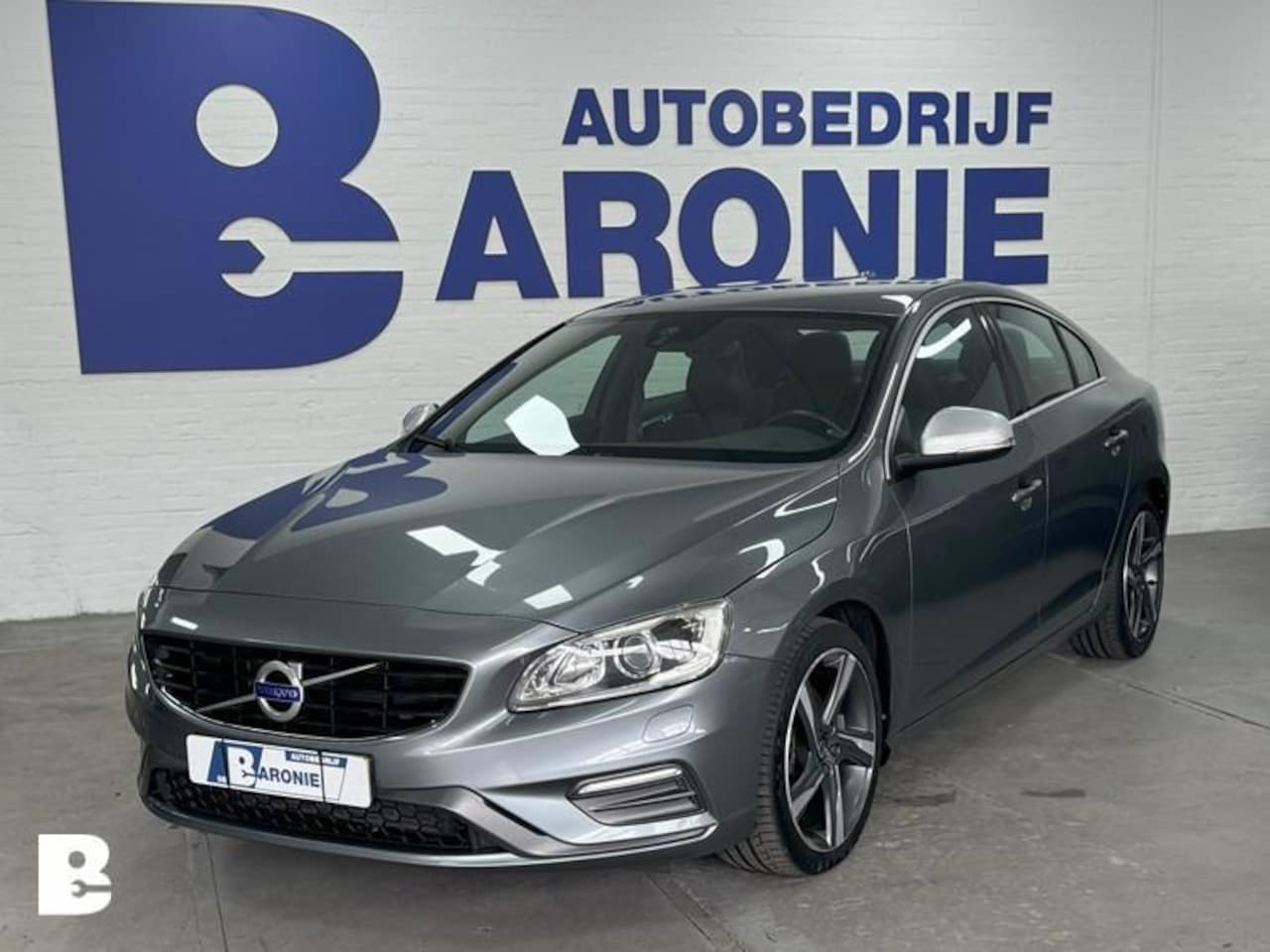 Volvo S60 - 1.5 T3 R-Design 1.5 T3 R-Design - AutoWereld.nl
