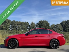 Alfa Romeo Giulia - 2.0 T Veloce Q4 Rosso, Pano, 19 inch, Vol