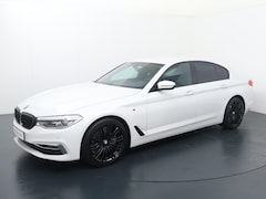 BMW 5-serie - 520i High Executive | 184 PK | Automaat | Multifunctioneel stuurwiel | Stuurverwarming | C