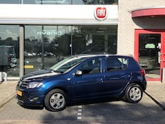 Dacia Sandero - 0.9 TCe 10th Anniversary AIRCO|CRUISE CONTROL|TREKHAAK|PDC|15"
