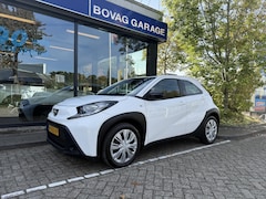 Toyota Aygo X - 1.0 VVT-i MT Play