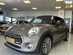 MINI Cooper - 1.5 Chili Business/Panoramadak/NAP/Leder/Alcantare/Sfeerverlichting/Automaat