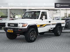Toyota Land Cruiser - GRJ-79 4.0 V6 Single cab 70th Anniversary