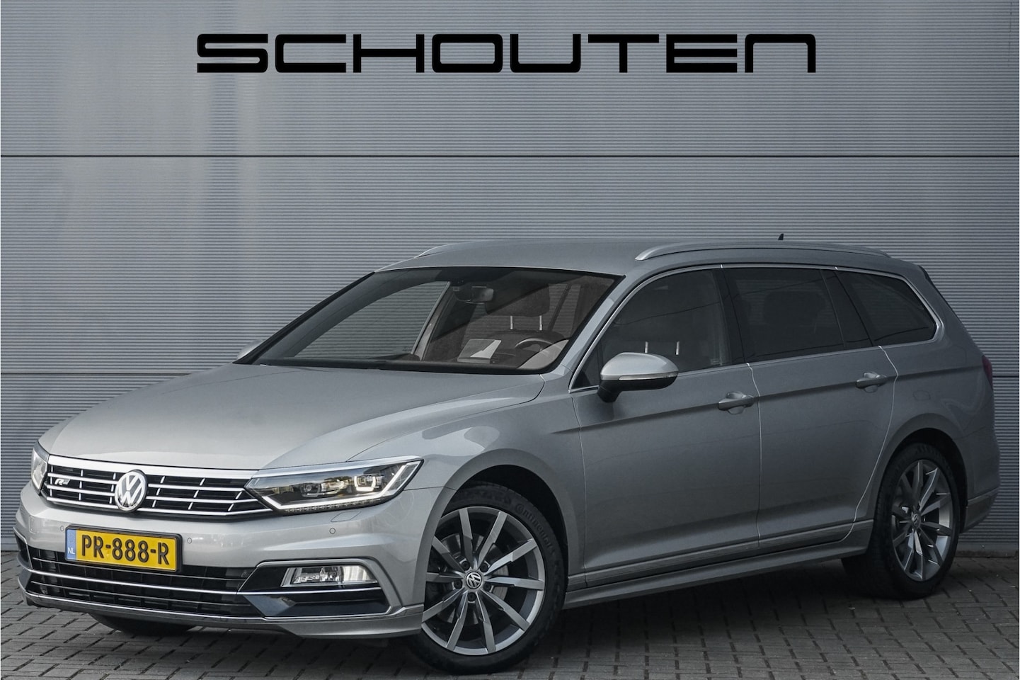 Volkswagen Passat Variant - 1.4 TSI Highline Business R Leder Trekhaak LED - AutoWereld.nl