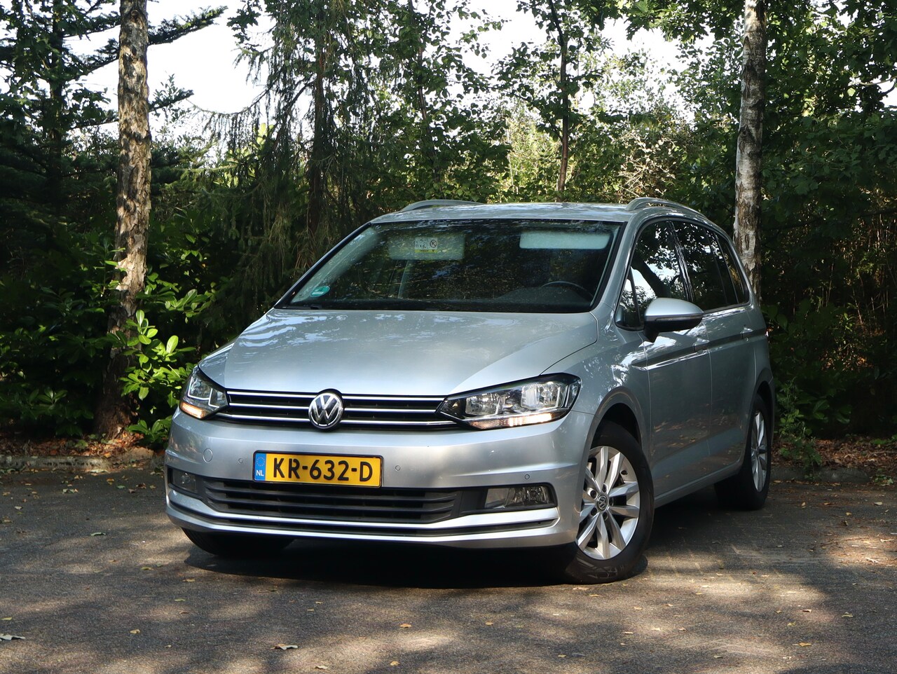 Volkswagen Touran - 1.2 TSI Comfortline 7p TREKHAAK | PDC | NAVI | BLUETOOTH | ORIGINEEL NL - AutoWereld.nl