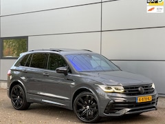 Volkswagen Tiguan - 1.5 TSI 3x R-Line Pano/Virtual/Sfeer/Lane/Navi/Carplay/Nap/Boekjes