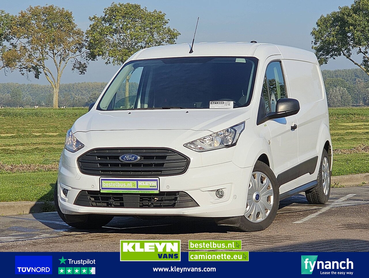 Ford Transit Connect - 1.5 L2H1 Navi 3-Zits AC! - AutoWereld.nl