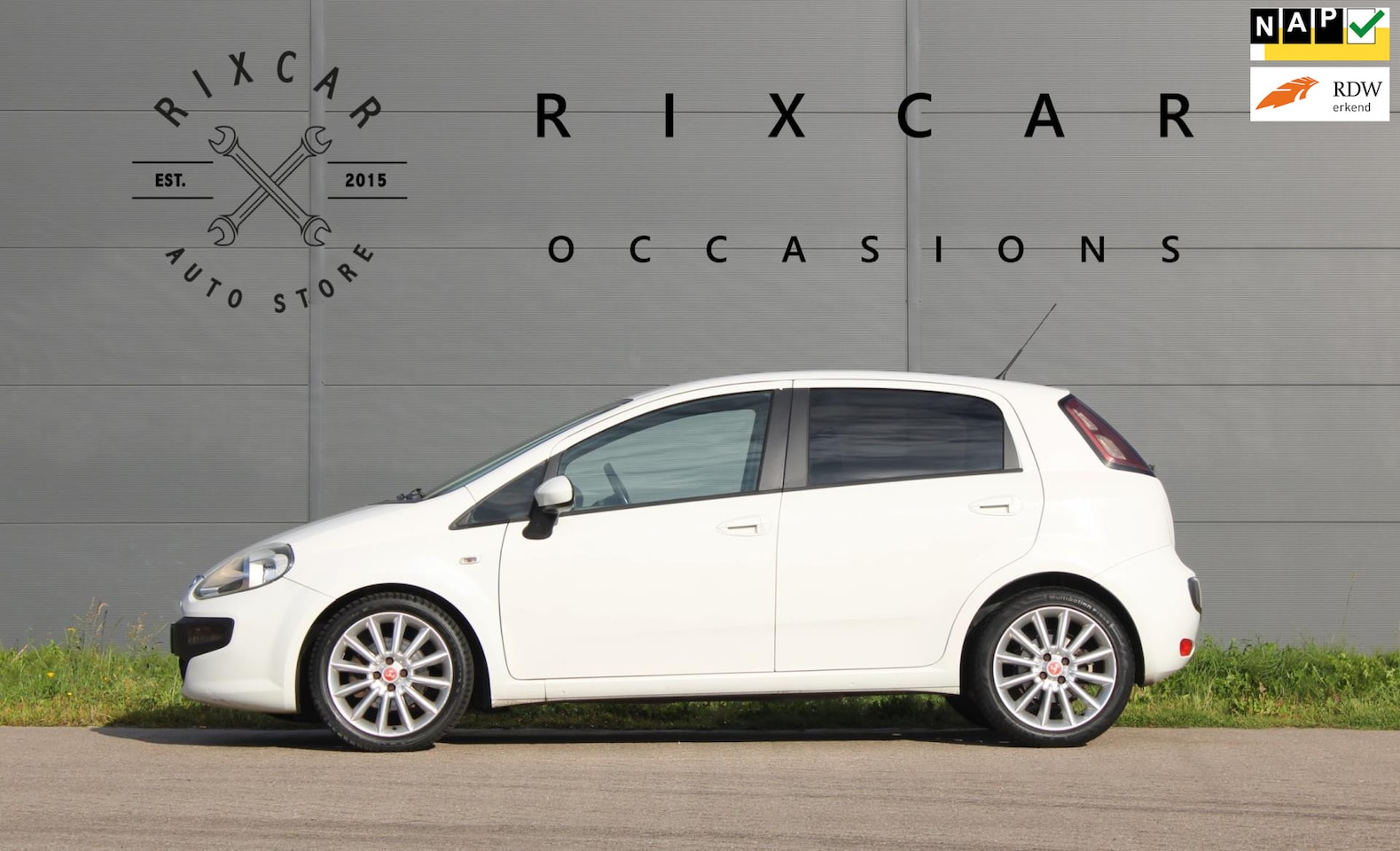 Fiat Punto Evo - 1.4-16V Multiair Emotion Climate Allseason 135PK !!NIEUWBINNEN!! - AutoWereld.nl