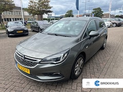 Opel Astra Sports Tourer - 1.4 Online Edition Trekhaak 1400kg geremd | Achteruitrijcamera | Cruise control | Electron