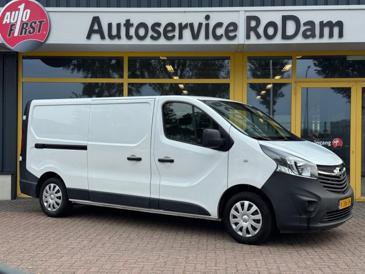 Opel Vivaro - 1.6 CDTI L2H1 Bus+Ec - AutoWereld.nl
