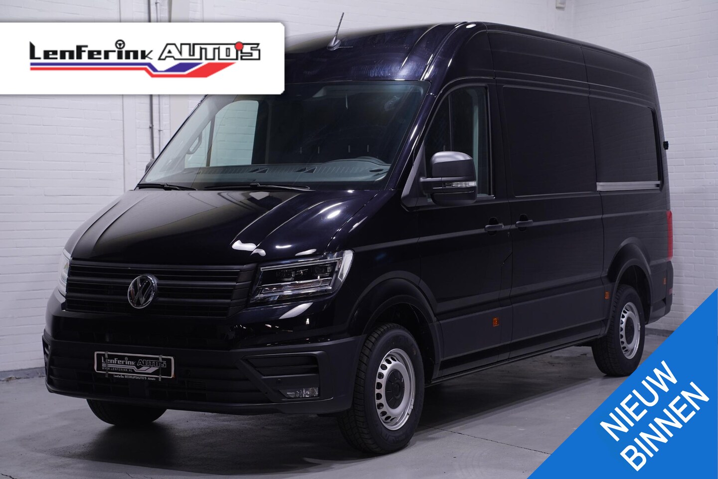 Volkswagen Crafter - 2.0 TDI 177 pk DSG Aut. L3H3 Nieuw BPM vrij Navi 2x Schuifdeur, LED Koplampen, Trekhaak me - AutoWereld.nl