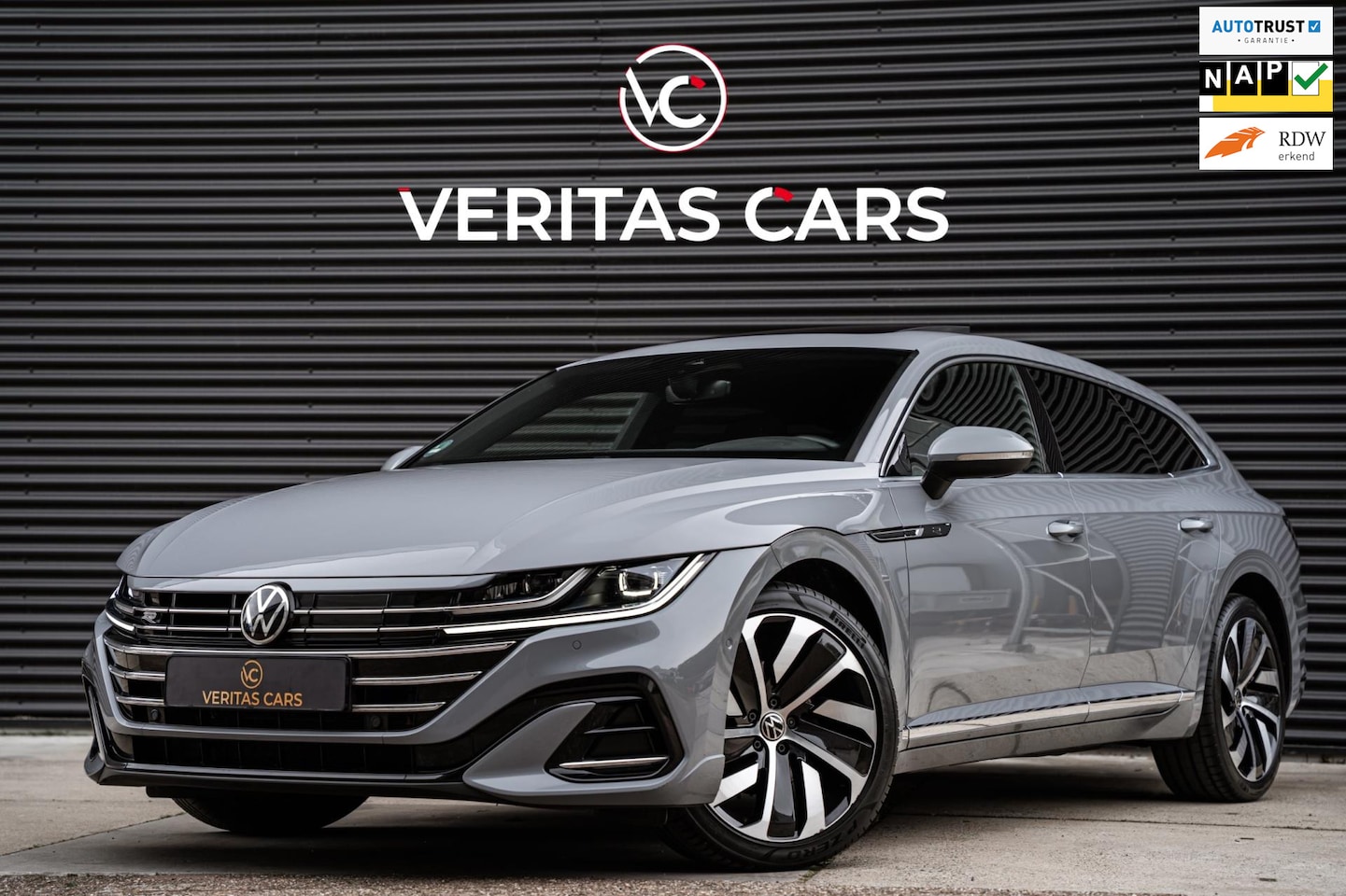 Volkswagen Arteon Shooting Brake - 1.4 TSI eHybrid|BTW|3xR-Line|Pano|218PK|DCC|Trekhaak|Sfeerverlichting|Camera e.o. - AutoWereld.nl