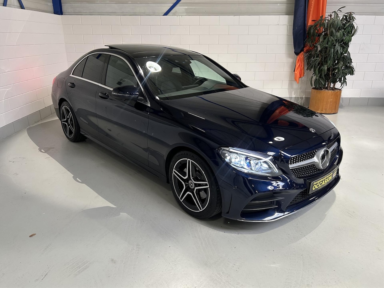 Mercedes-Benz C-klasse - C200 184pk 9G AMG-Line, Pano, Multibeam, 360 VOL! - AutoWereld.nl