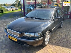 Volvo V70 - 2.4 Comfort Line