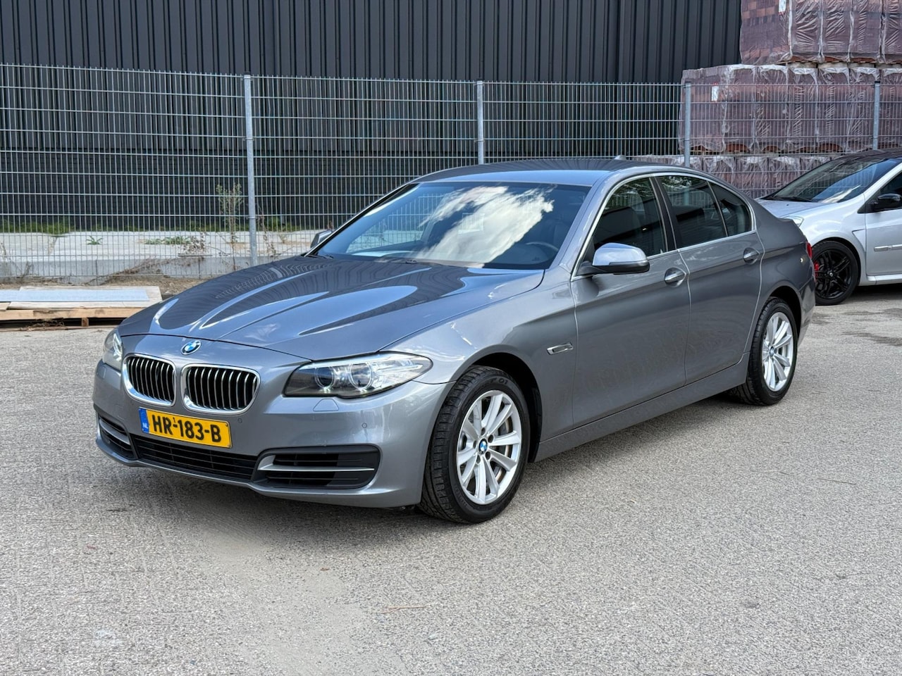 BMW 5-serie - 518d Corporate Lease Executive|NAP|E-stoel|Garan - AutoWereld.nl