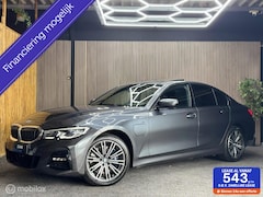 BMW 3-serie - 330e High Executive | Pano | Laser | camera | 18