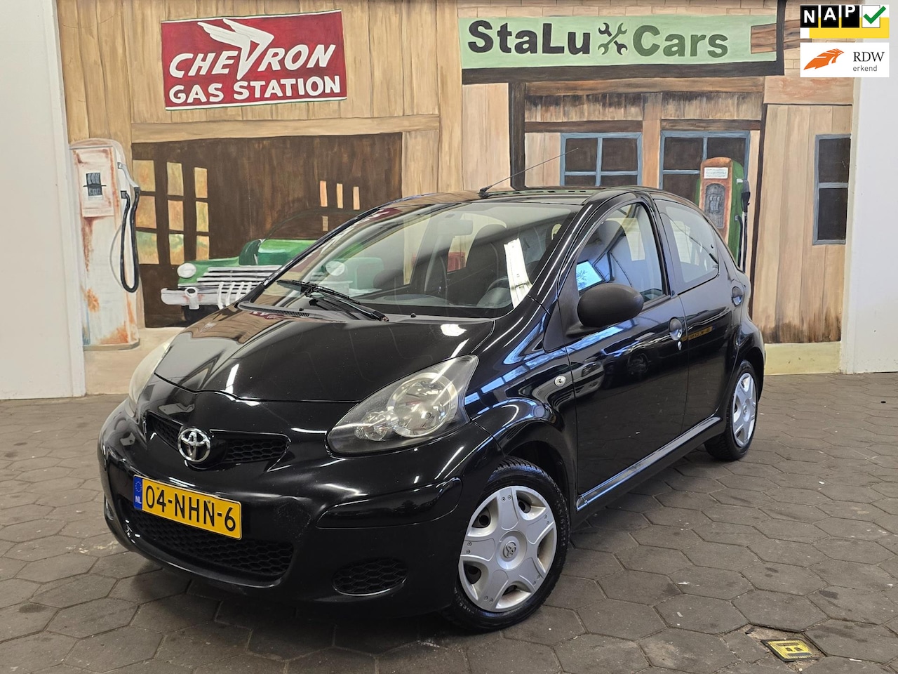 Toyota Aygo - 1.0-12V Comfort/AIRCO/5-DEURS/N.A.P/ - AutoWereld.nl