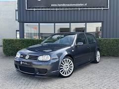 Volkswagen Golf - 4 R32 3.2 V6 241pk 4 Motion Zeer nette originele staat 170dkm