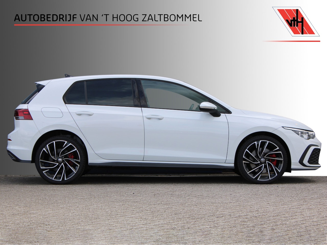 Volkswagen Golf - 1.4 eHybrid GTE 245PK NAVI CARPLAY SFEER 19'' ADELAIDE - AutoWereld.nl