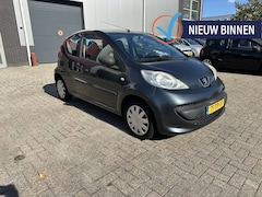 Peugeot 107 - 1.0-12V XR Inruilkoopje NL Auto