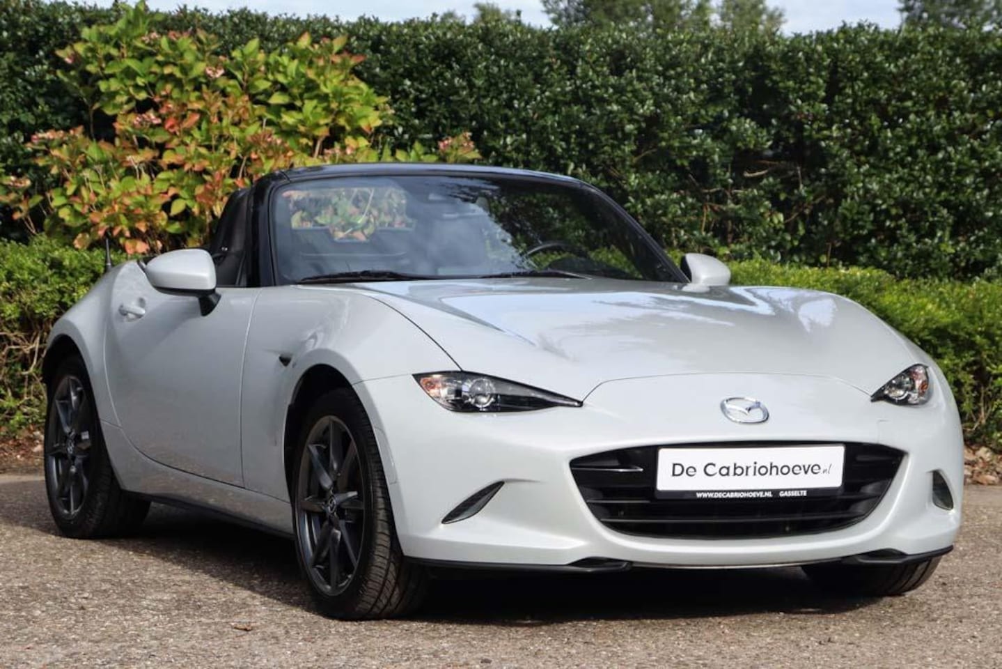 Mazda MX-5 - ND 2.0l SkyActiv-G 184 GT-M Ceramic Metallic - AutoWereld.nl