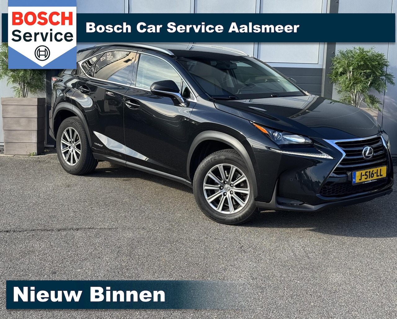Lexus NX - 300h AWD President Line /NAVI/CAMERA/AIRCO/GARANTIE/ - AutoWereld.nl