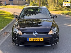 Volkswagen Golf - 1.2 TSI R line Connected