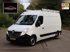Renault Master - T33 2.3 dCi L2H2 2015 | Airco | Cruise Control | Navi Voorbereid | Trekhaak | Parkeersenso