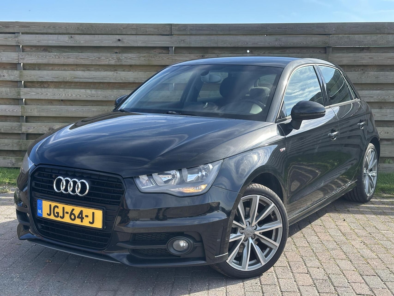 Audi A1 Sportback - 1.4 TFSI S-line Clima Stoelverw. - AutoWereld.nl
