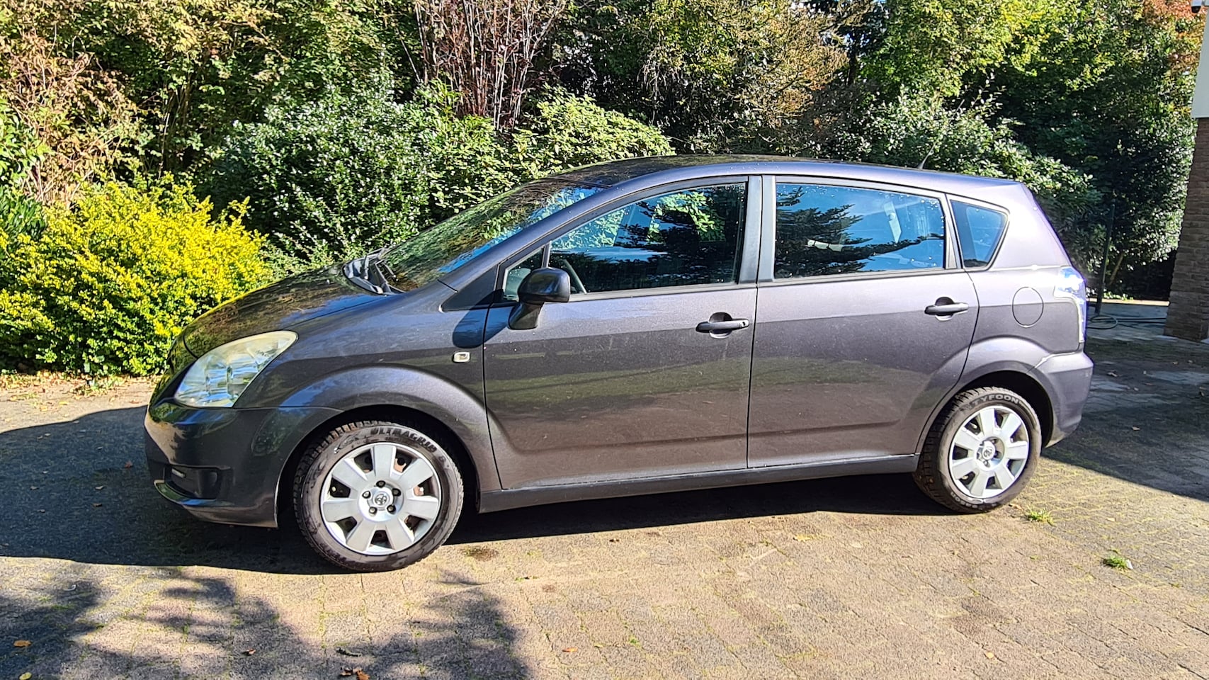 Toyota Verso - 1.6 VVT-i - AutoWereld.nl