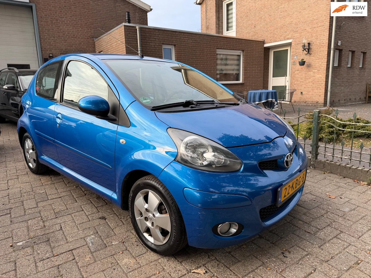 Toyota Aygo - 1.0-12V Dynamic Blue 1.0-12V Dynamic Blue - AutoWereld.nl