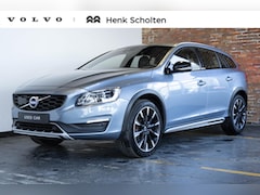 Volvo V60 Cross Country - T5 Polar+ | on Call | Afneembare trekhaak | Verwarmbare voorruit | Parkeercamera | Verwarm